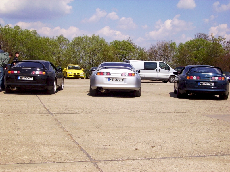http://www.coupe-parts.de/10.Supras.jpg